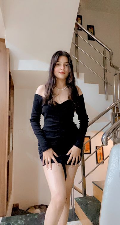 Full Sleeves Black Dress